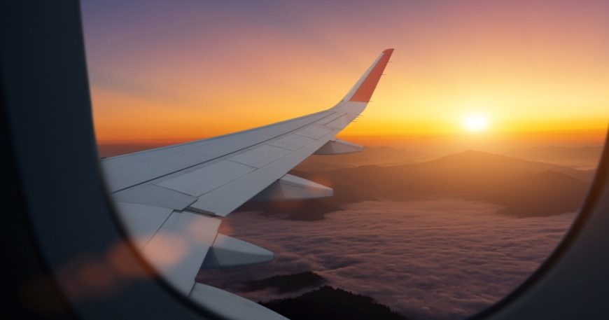 Oman’s air traffic controllers lauded for managing increased flight movements