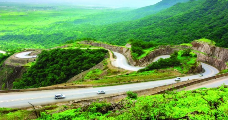 Road to Salalah: safety first for Khareef Dhofar travellers 8 Road to Salalah: safety first for Khareef Dhofar travellers