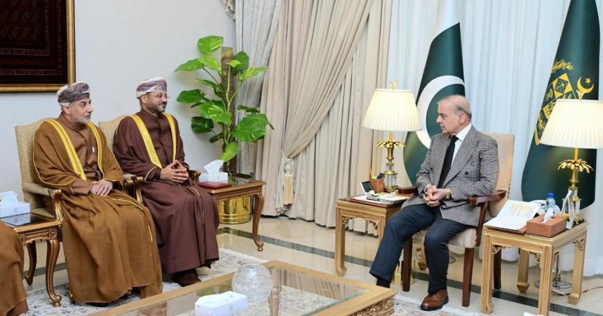 Prime Minister of Pakistan Receives Foreign Minister