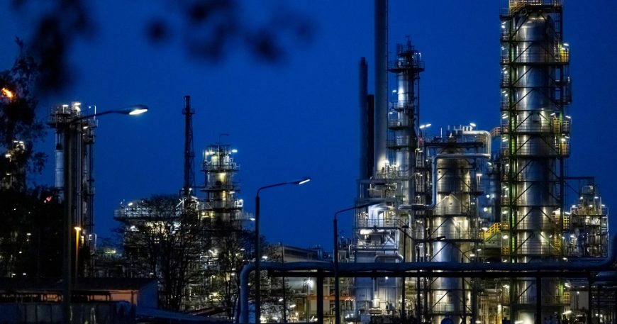 Oil Slides as Investors Weigh Supply Outlook and Middle East Developments 9 Oil Slides as Investors Weigh Supply Outlook and Middle East Developments